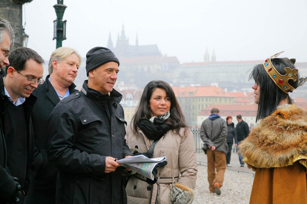 Magical Prague interactive sightseeing with King Charles IV on Charles Bridge