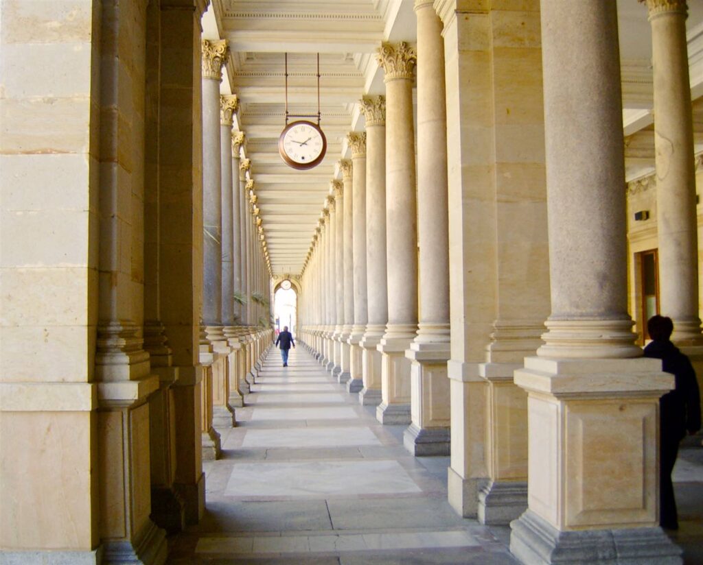 Karlovy Vary colonnade