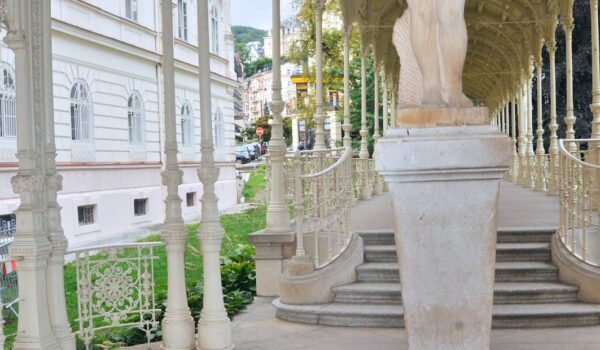 Karlovy Vary colonnade